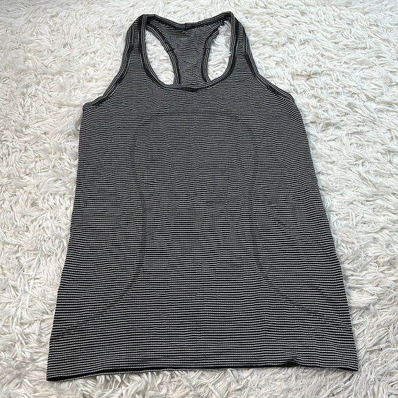 Lululemon Swiftly Tech Tank Hyper Stripe Black White - Picture 1 of 3
